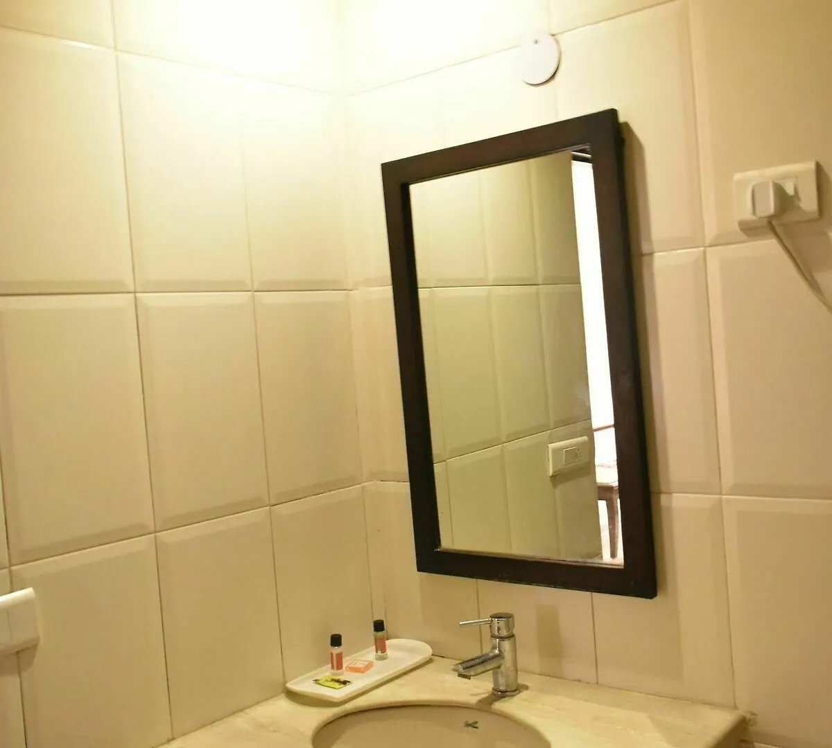 Lohias Delhi Airport Hotel New Delhi