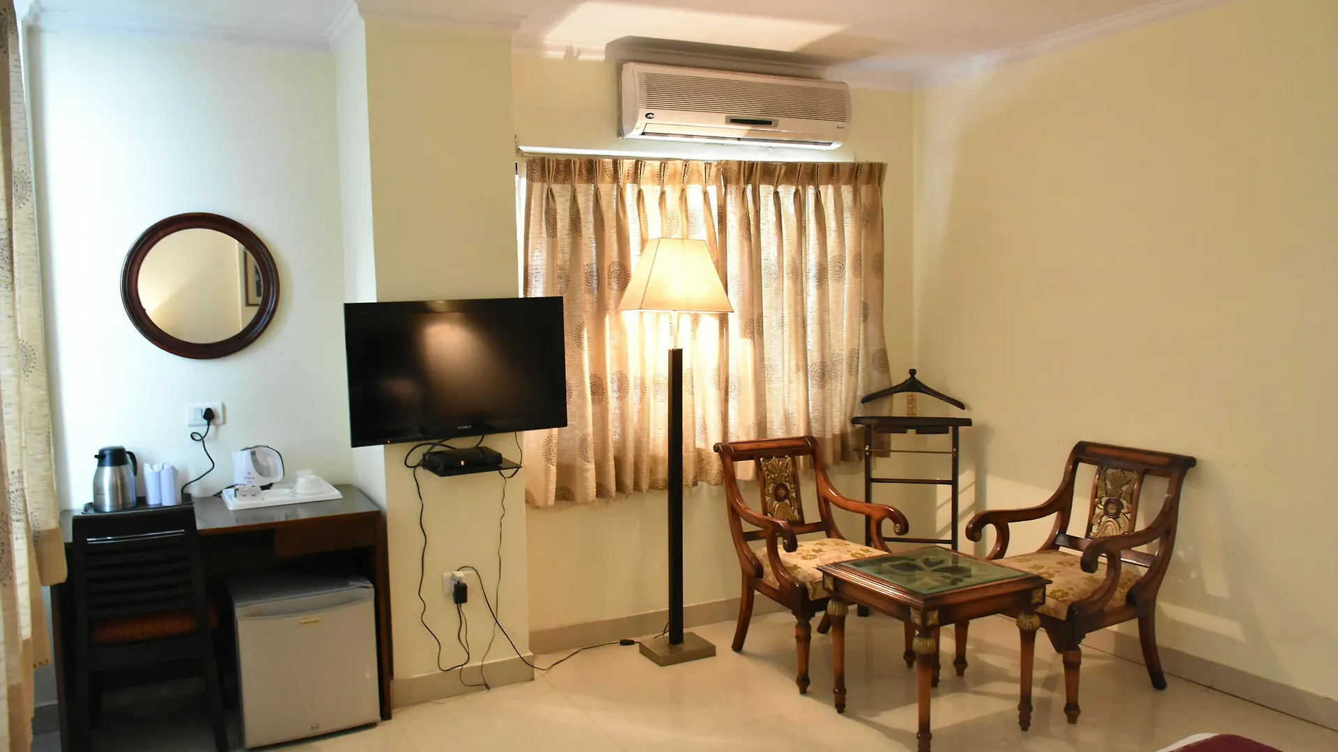 ***  Lohias Delhi Airport Hotel New Delhi India