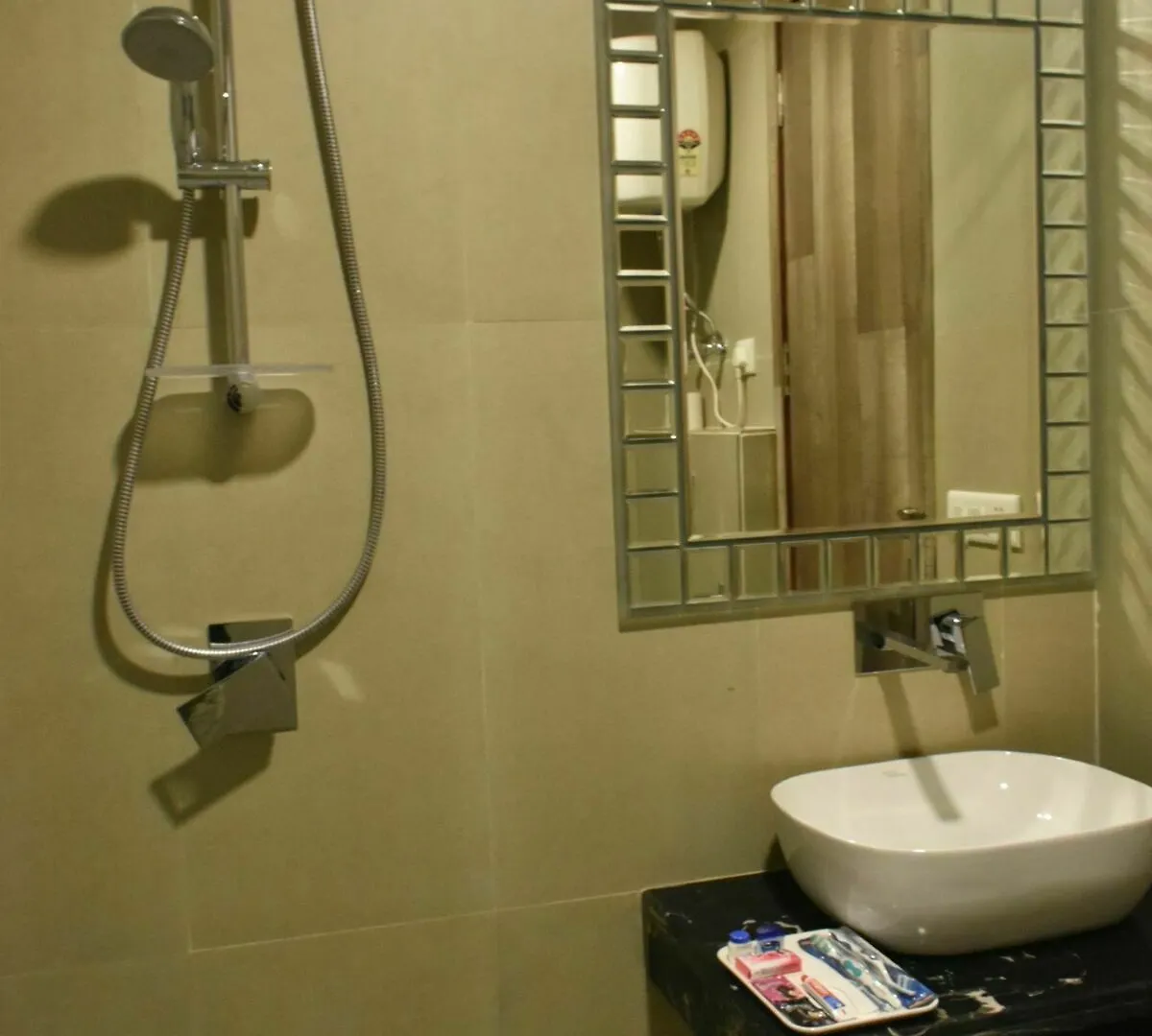 Lohias Delhi Airport Hotel New Delhi 3*,
