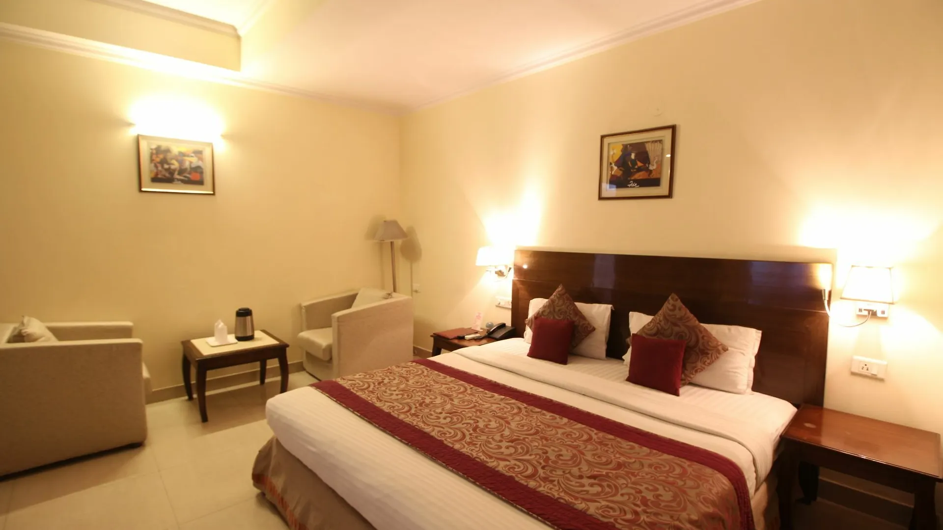 Lohias Delhi Airport Hotel New Delhi