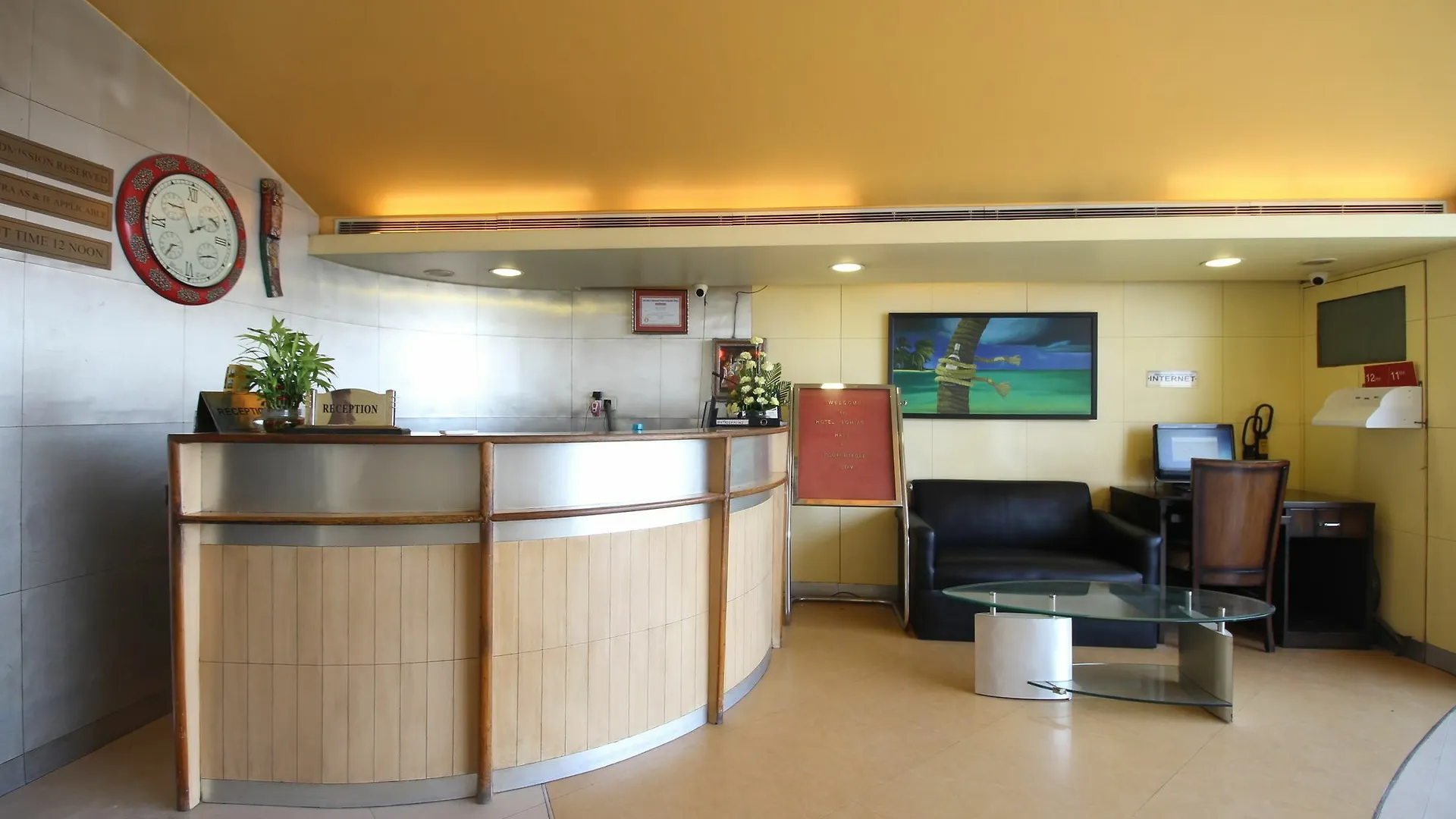 Lohias Delhi Airport Hotel New Delhi